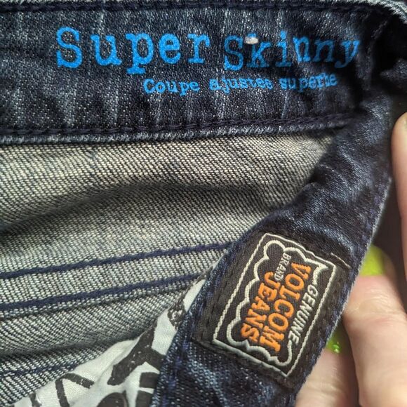 Volcom Women's Navy and Blue Jeans - Picture 2 of 4